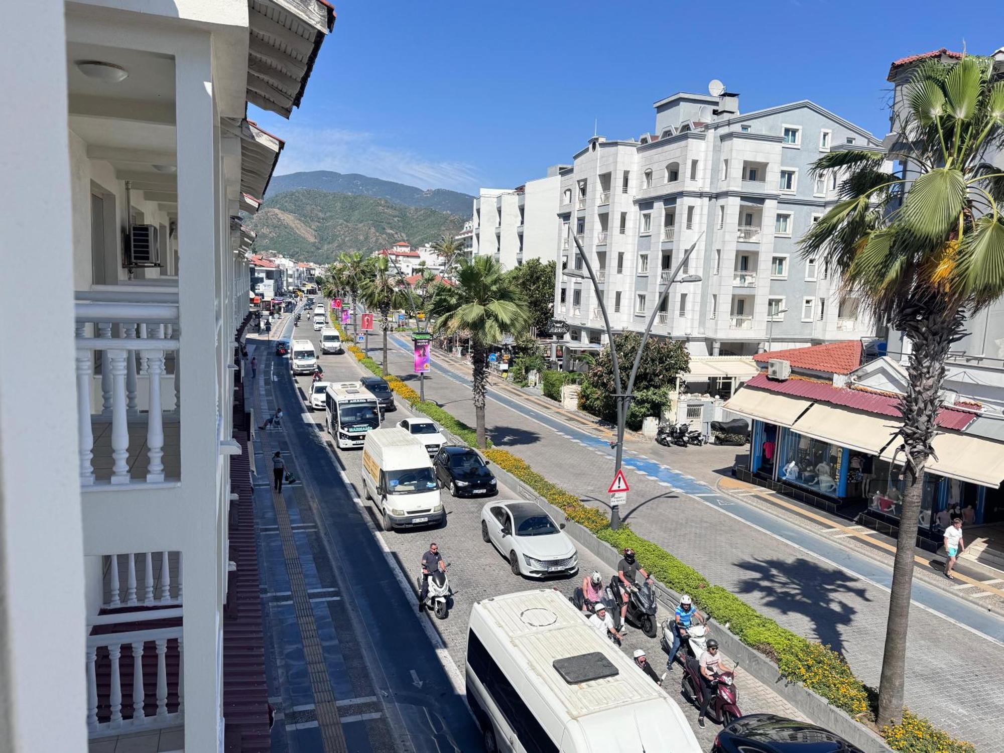 Club Kocer Apartments Мармарис Екстер'єр фото