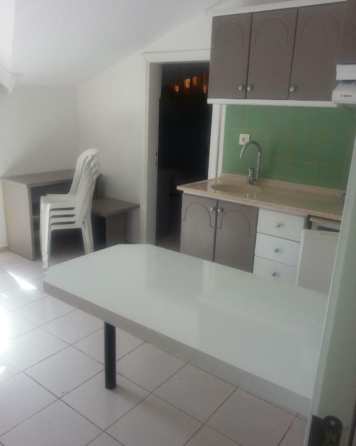 Club Kocer Apartments Мармарис Екстер'єр фото